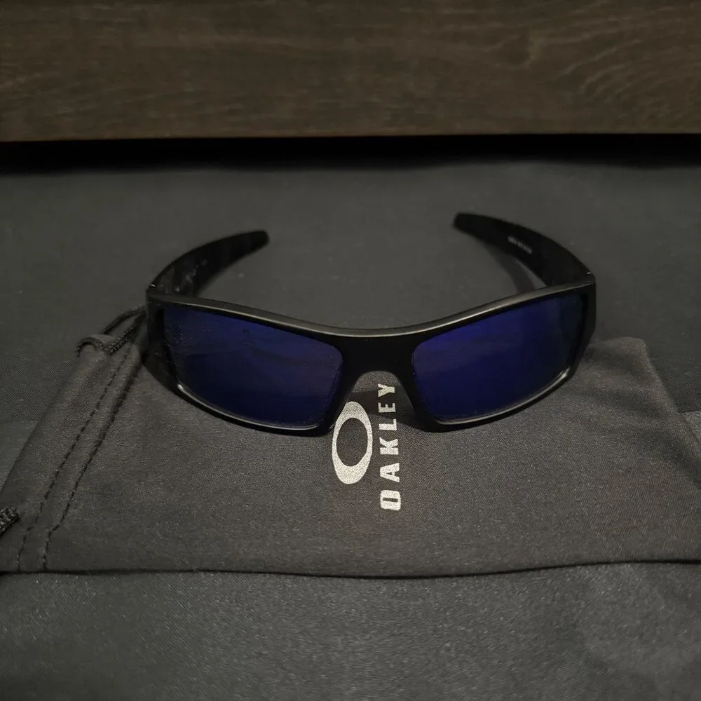 Oakley Gascan Mens Sunglasses 9014 Blue Reflective Lenses - Picture 4 of 9